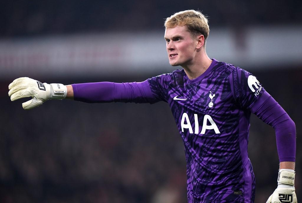 乐鱼leyu-天空：西汉姆有意租借签下金斯基，热刺想在欧冠赛事后决定